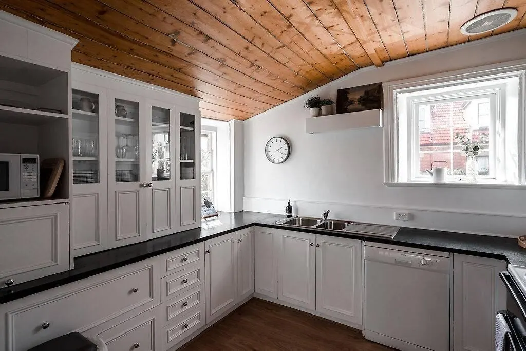 Berwick Cottage Hobart 0*,  Australia